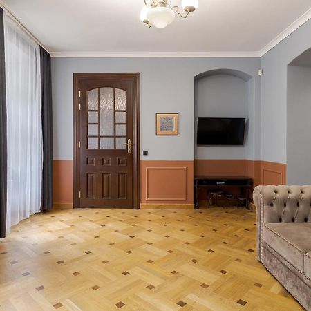 Апартаменты Tut Staroevreyska With Terrace Львов Экстерьер фото